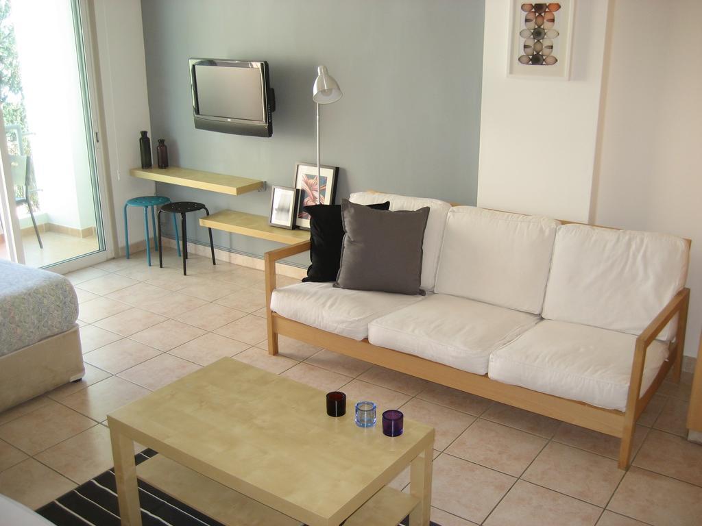 Lykavitos Apartments Никосия Номер фото